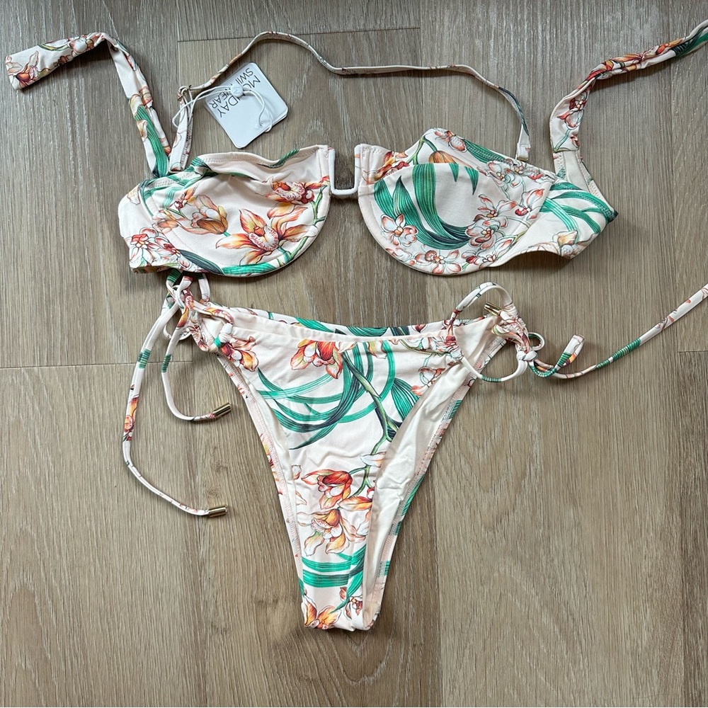 Monday Swimwear Peach Floral Cala Conta Style Top & Bottom Bikini